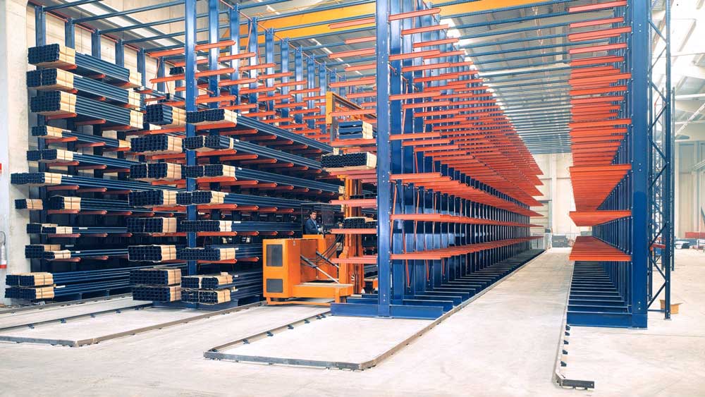 whats-is-cantilever-racking-Easy-Accessibility-for-Forklifts