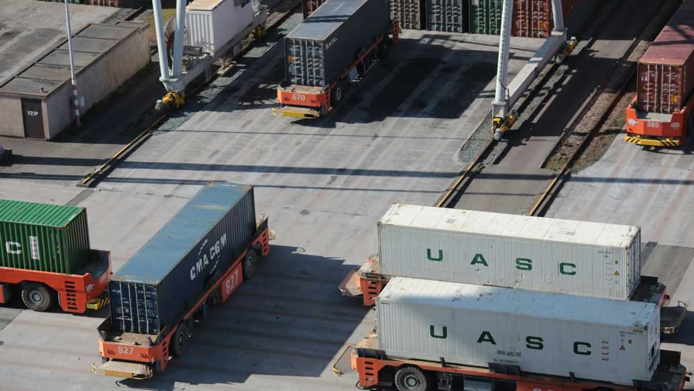 What Do Logistics Companies Do - frist image