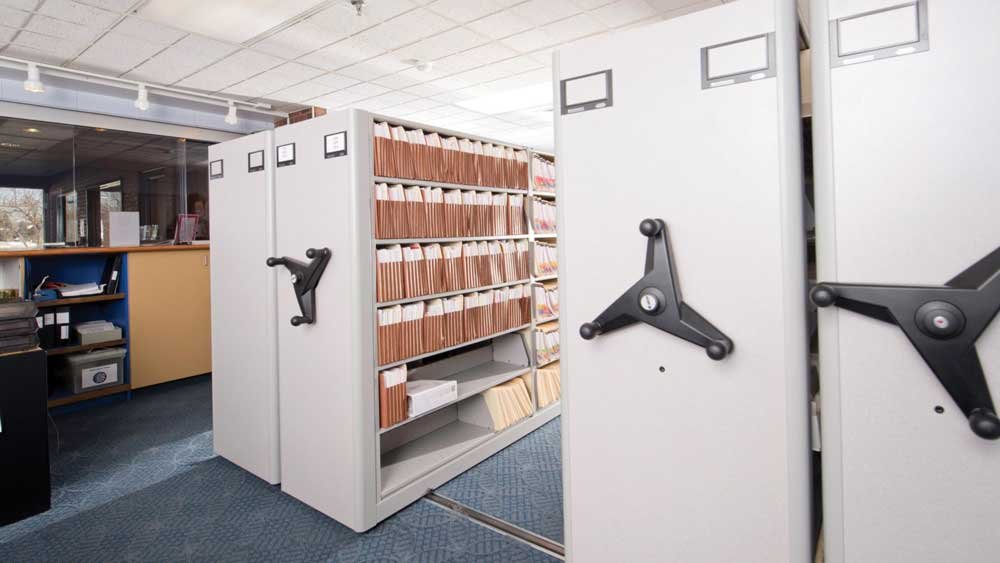 Bookshelf vs. Bookcase - frist image